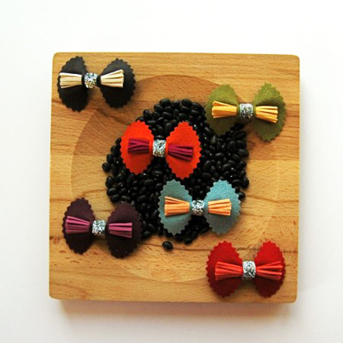 Fancy Bow Clip by Hello Shiso